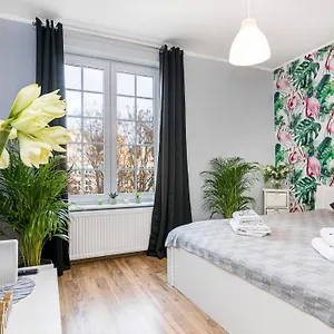 Апартаменты Maya's Flats & - Old Town Dluga 66, Гданьск